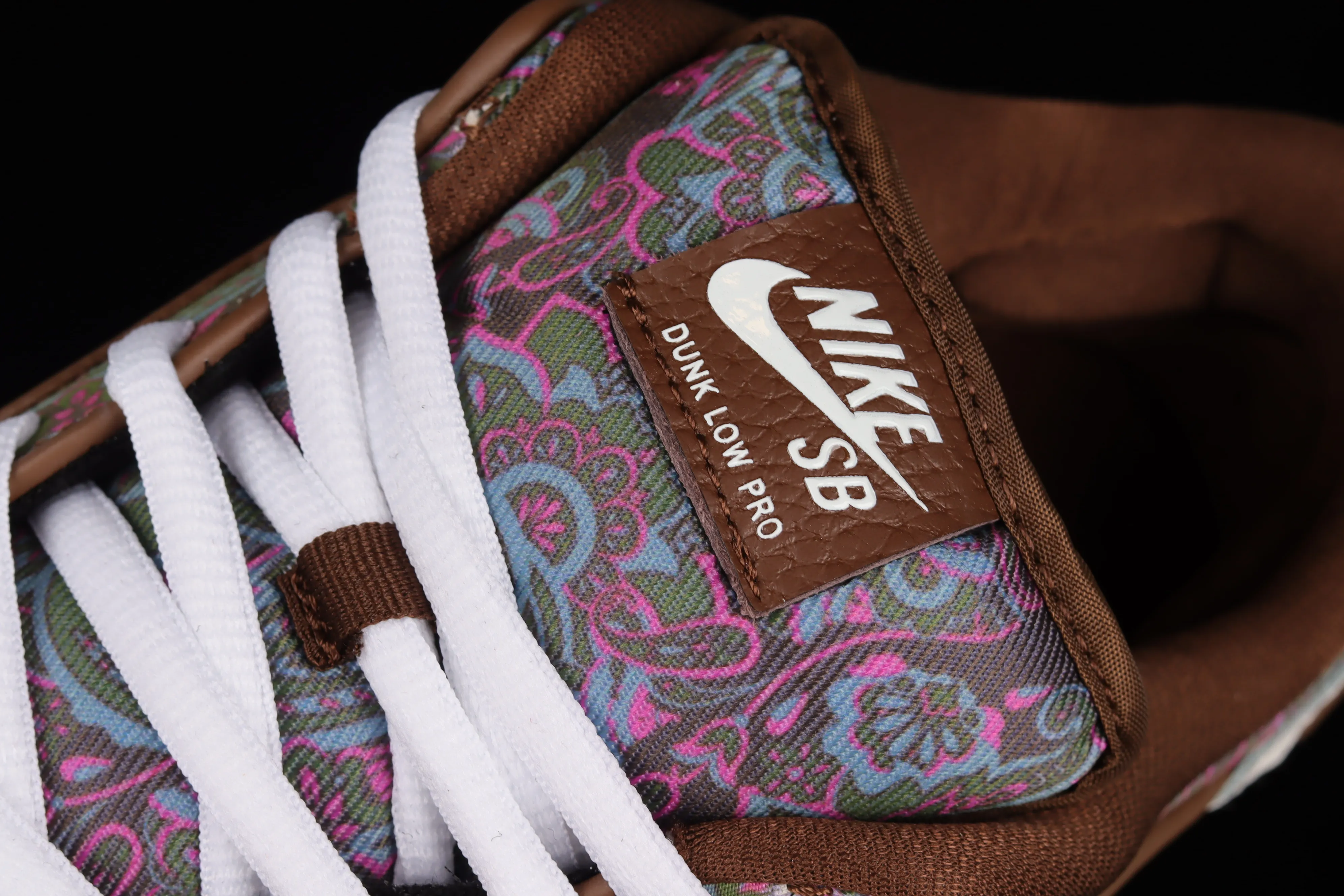 All categories Nk SB Dunk series Nk SB Dunk Low low-top sneakers F version Nk SB Dunk Low "Paisley" new cashew flower SB low-top sports and leisure sneakers DH7534-200